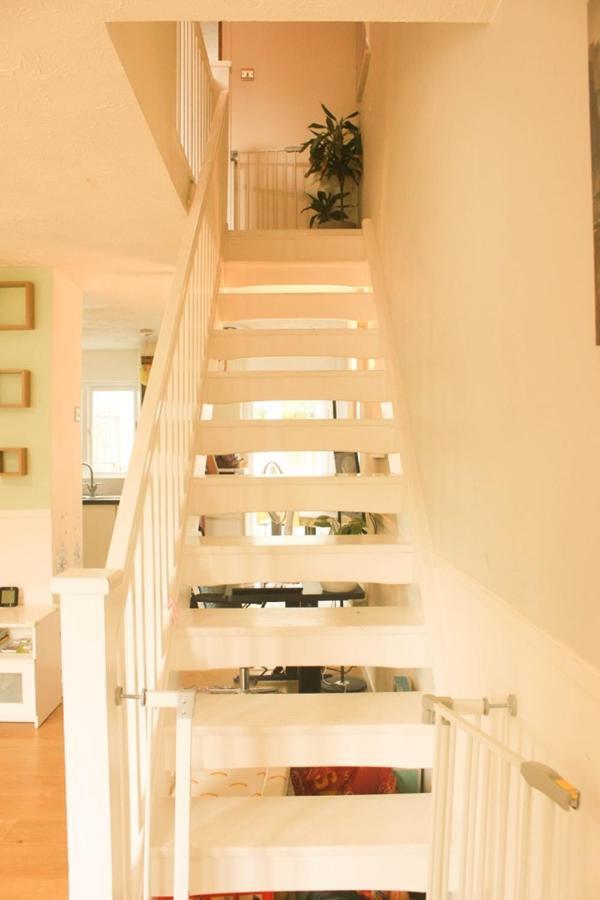 Welcome Home Twin Bedroom Near Heathrow Airport, London Yiewsley Exterior photo